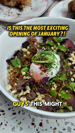 I still can't believe that @elephantgrounds is finally here in Singapore and they are officially opening on this Saturday! I'm so happy to have the first dibs at their menu, with the very shiok fresh bakes and coffee, as well as their very satisfying mains! I loved my steak gyudon with the chimichurri, which gives it an additional oomph and hey, the prices here are pretty reasonable too! Looks like I can have my Elephant Grounds fix here in Singapore, instead of flying over to Hong Kong for it. 