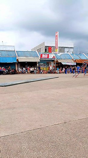 Incredible Acrobats from Cebu Showcase Unbelievable Skills