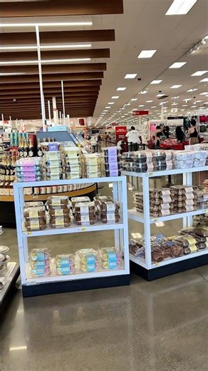 Bullseyes Playground Target Salt Lake Blvd Oahu🎯🐶😎😎☀️🏝️