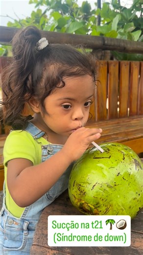 Ivy Barbosa | Ivy teve dificuldade no início da amamentação, ficamos alguns dias a mais no hospital quando ela nasceu por causa disso! Ficamos 2 meses em... | Instagram