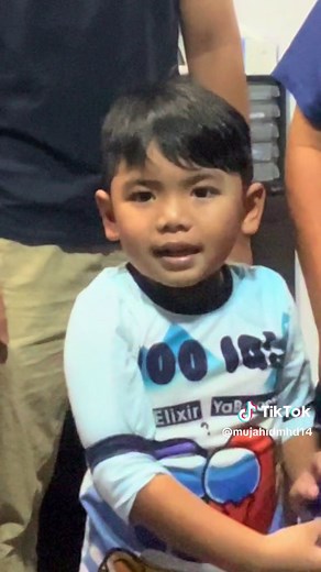 Hand Clap Dance: Everybody Clap Your Hands