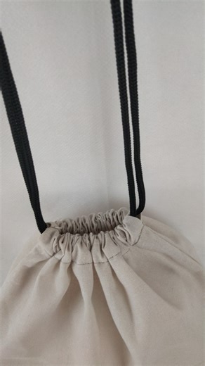 Customized Cotton Drawstring Gift Dust Bag for Underwear Storage Packaged in Elegant Packaging Bag