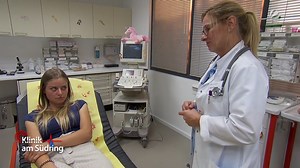 Eine junge Patientin sorgt mit ihrer besten Freundin für Unruhe auf der Station! #klinikamsüdring #video | Auf Streife