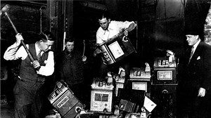 Uncovering the Roots of "Organized Crime in Chicago"