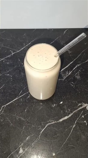 3 Malzeme ile Sağlıklı Smoothie🍎🍌🥛#smoothie #healthydrink #fruitshake #sağlıklıiçecek #meyveliicecek
