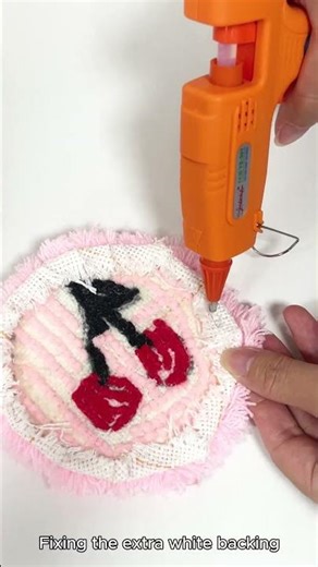 Finishing a Tufted Coaster 🍒 | Tufting Process & Trimming | Tukloom #tuftedcoaster #diytufting