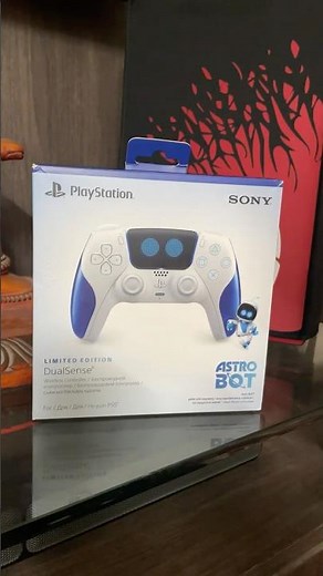 Unboxing the Astro Bot Limited Edition PS5 Controller
