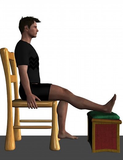 Estiramiento isquiotibiales sentado