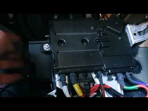 mercedes GLC220 auxiliary battery location