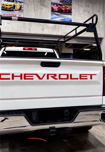 Upgrade Your Silverado with Custom Tailgate Style