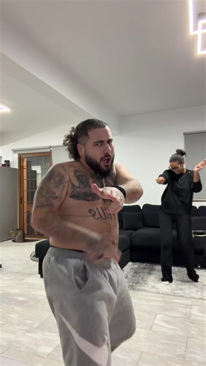 TURN ME ONN 🎶🕺🏻 | dancing tiktok songs