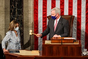 Tucker Carlson calls Kevin McCarthy ‘a puppet of the Democratic party’