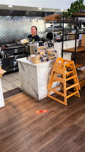 $1000 Prize 8lb Pasta Challenge at Zesty Olive in Laguna Niguel, CA @zestyolivesgrill | Raina Huang