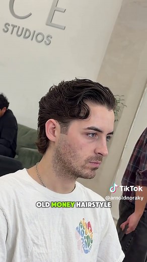 Old Money Hairstyle Tutorial for Long Hair