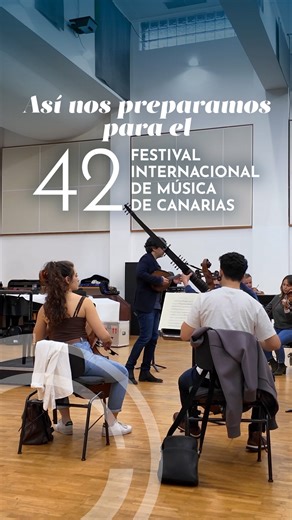 Orquesta Sinfónica de Tenerife on Instagram: "🎶 Ensayamos el programa barroco que llevaremos con el @festmusicanaria a La Palma, La Gomera y El Hierro, con la mandolina como protagonista y un trabajo minucioso en cada detalle. ✨ Junto a Avi Avital, damos forma a un repertorio con música de Vivaldi y Bach, explorando el sonido, el equilibrio y la energía antes del encuentro con el público. El escenario empieza aquí: en el ensayo, en la escucha compartida y en la construcción del sonido colectivo
