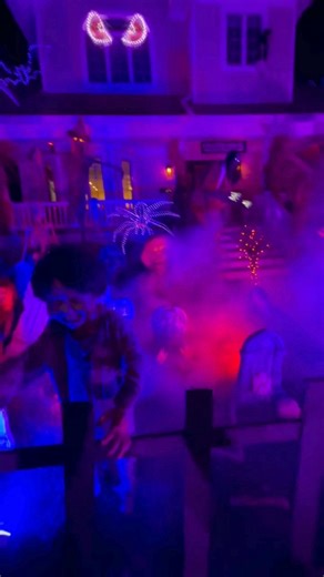 The Best Halloween Houses on Staten Island: Part 4 🎃 📍536 Craig Ave in Tottenville (🎥 Owen Reiter, 🎶 Getty Images Music, powered by Triple Scoop Media) #halloween #halloween2025 #statenisland #siny #statenislandny #nyc | Staten Island Advance