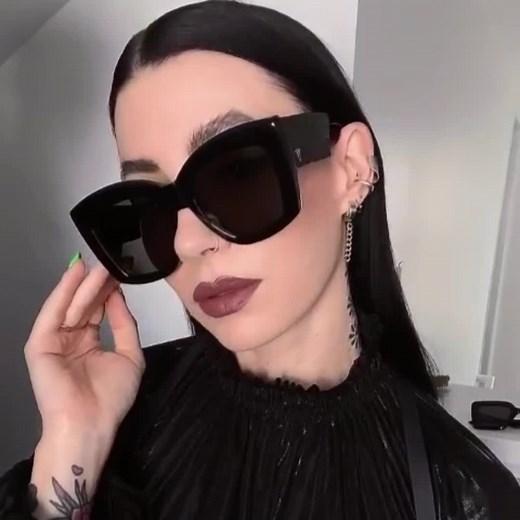 Make a bold statement. Unique, Luxury Eyewear for Men & Women. Hand-crafted from Premium Materials. | Valley Eyewear