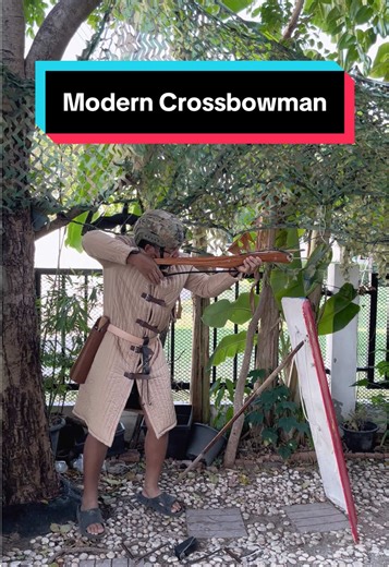 Modern Crossbowman: Mastering Medieval Techniques