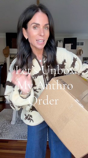 Anthropologie is just going to take all my money rn😆🙌🏻 Simply like this post and comment “ANTHRO” and I’ll send you all the details to shop👏🏼👏🏼 #anthropologie #anthro #falloutfitinspo #holidayoutfitinspo | This Lovely Life Of Mine