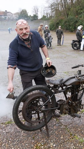 The Good Times Motorbike Channel on Instagram: "1922 Zenith. Rider in shot is Ian from Verralls classic motorcycle shop. We asked Ian about the bike and this is what he told us: “The bike was originally fitted with a J.A.P or Blackburne engine. The engine is now a modified 1900 De Dion bottom end, barrel and piston. We think it was built in the late 1920s. It has a water cooled cylinder head of unknown manufacture. Radiator forms the front of what would usually be the fuel tank. The head incorpo