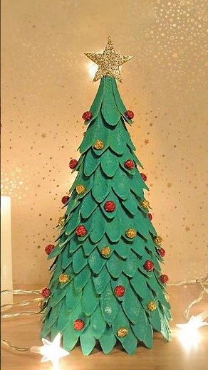 DIY 🎄 Make a Christmas Tree with Egg Carton Home Decoration Cardboard Recycling Idea #Shorts #Diy