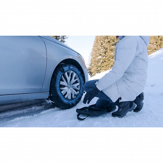 Installation facile des chaussettes neige : étape par étape