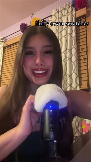 ignore the loud candle falling in the background 😣#asmr #micscratching #viral #ftp