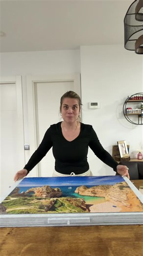 Hoy pruebo el forro de libro para sellar un puzzle de @Clementoni_Toys Y tú cómo sellas tus puzzles? ##puzzles #puzzlechallenge s