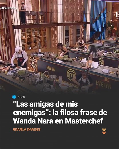 ✨ Wanda Nara volvió a encender el prime time con una frase que no pasó desapercibida. Durante MasterChef Celebrity, lanzó un comentario con doble sentido que muchos interpretaron como una indirecta directa a la China Suárez. 👀 Mientras la cuenta regresiva corría, Wanda se dirigió a Julia Calvo y Rusherking con una filosa combinación: “Las amigas de mis enemigos son mis amigas” y “Los ex de mis enemigas también son mis amigos”. La frase, por supuesto, estalló en redes. 🔥 El momento generó revue