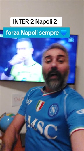 Video di Fefè Show (@fefeeeee45) con suono originale - Fefè Show