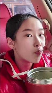 初中生的一天，整整17个小时，真想多眯五分钟#又是被女儿治愈的一天 #李雨乔 #记录真实生活 #初中生vlog #母女日常