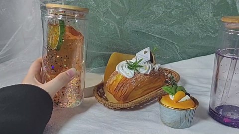 20oz Acrylic Snow Globe Cup, 6pack Plastic Snowglobe Tumbler with Bamboo Lids and Straws, Unbreakable Plastic Drink Jars with Plugs, Pre Drilled Double Wall Acrylic Ice Tea Cups,Mason Cup for Glitter