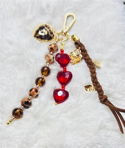 Leopard Heart Keychain – Red Glass Beads, Braided Tassel Boho Bag Charm - Etsy