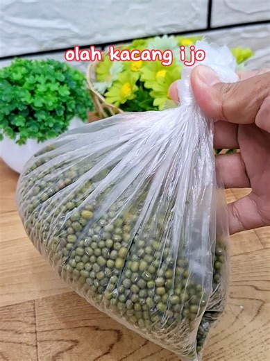 Kacang Ijo Isi Onde-Onde dengan SOSEKI Soymilk Maker