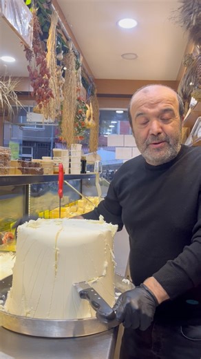 Doğadan size ulaşan lezzet .Tavşanlı Vahdet mandırada #kütahya #tavşanlı #istanbul #ankara #bursa #izmir #izmir #inegöl #peynir #peynir #şarküteri #şarküteri #mandıra #tereyağ #krema #tazepeynir #antalya #konya #sütürünleri #sakarya #domaniç #emet #balıkesir #ordu #izmir #uşak #afyon #keşfet #gündem #haber #viral | Ahmet Selçuk Aşık