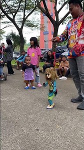 boneka joget viral 🕺💃