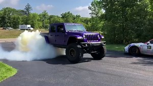 Stradman on Instagram: "Never doubt, full send @amw4x4 #Jeep #Gladiator #Hellcat"