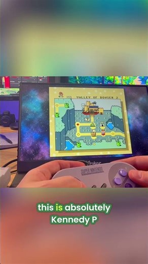 Crispy Colors & Sharp Retro Games First Monitor Impression! #Yinker #PortableMonitor