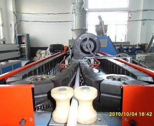 [Hot Item] Plastic Corrugating Pipe Forming Machine