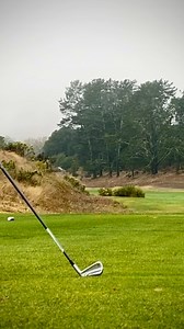 2.8M views · 10K reactions | Stinger draw. #golf #golfswing #sports #golflife #golfers #golfcourse #california | Zac Radford | Facebook