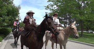 Rodeo queens organize a parade at a Meridian rehabilitation center