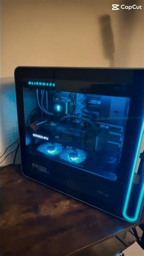 What’s Inside This Alienware Area-51? RTX 5090 😳