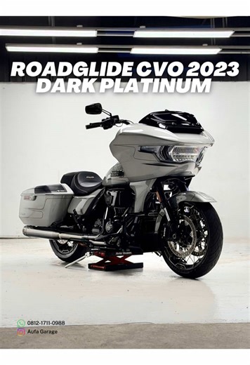 Jual RoadGlide CVO 121-2023: Warna Dark Platinum