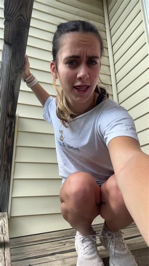 caprisun (@capri.the.bee)’s videos with original sound - song lyrics ִ ࣪𖤐