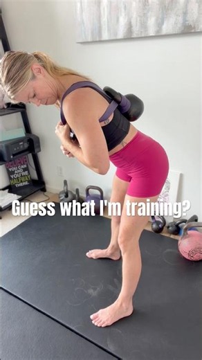 I Held a High Plank for 5 Minutes… With 22 lbs on My Back