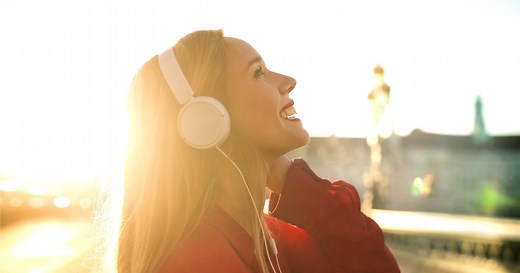 趣味を学びに！ 「洋楽×英語学習」3つのメリットと秘伝の勉強術 - STUDY HACKER（スタディーハッカー）｜社会人の勉強法＆英語学習