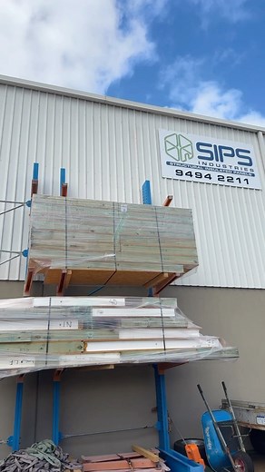 Freight out day!! 3 SIPs homes on their way… #sipsindustries #sustainableliving #localmanufacturing #bibralake #factorybuild | SIPs Industries | Facebook
