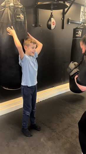 Power Punch Pt (@powerpunchpt0)’s videos with Birthday - Twista