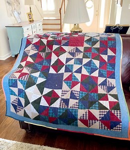 Memory Quilt Deposit: Custom Keepsake Quilt From Clothing - Etsy