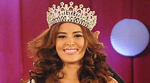 Entierran a la asesinada Miss Honduras Mundo y su hermana | Minuto30